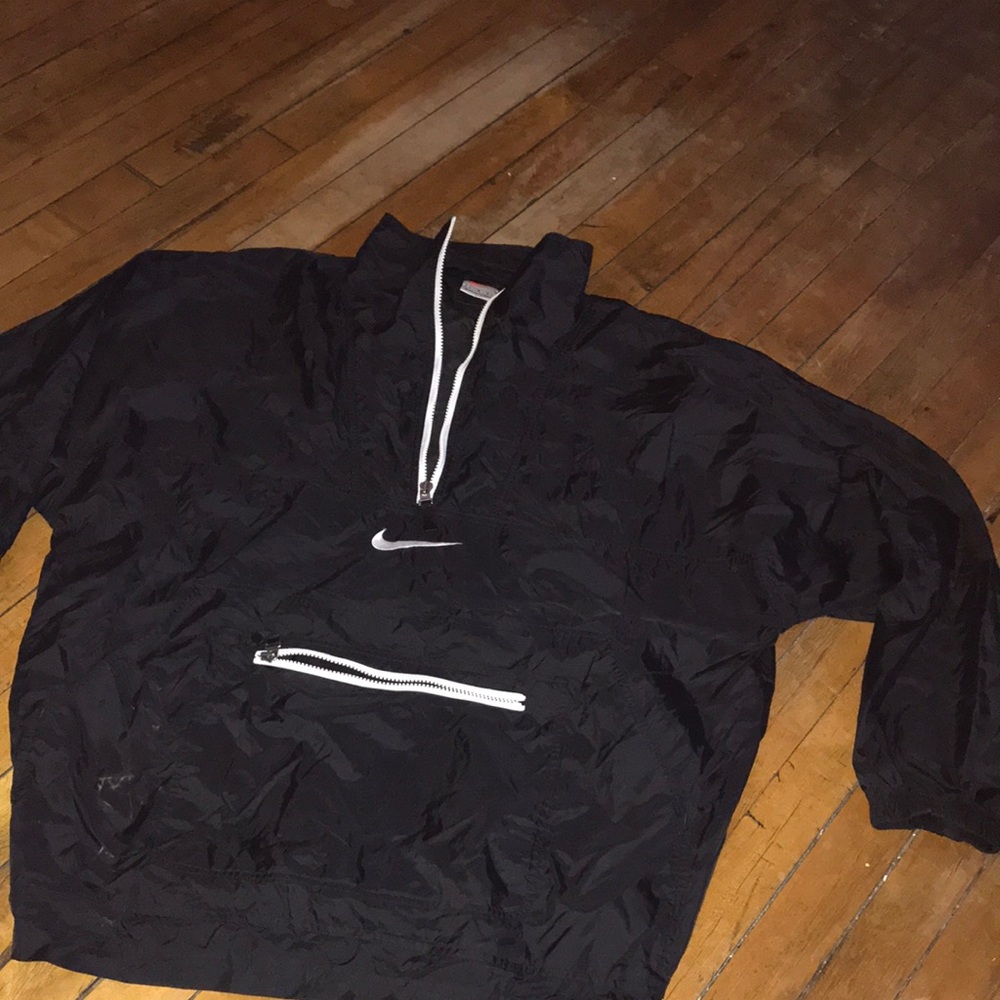 Nike 1990s Black Windbreaker with White Accents